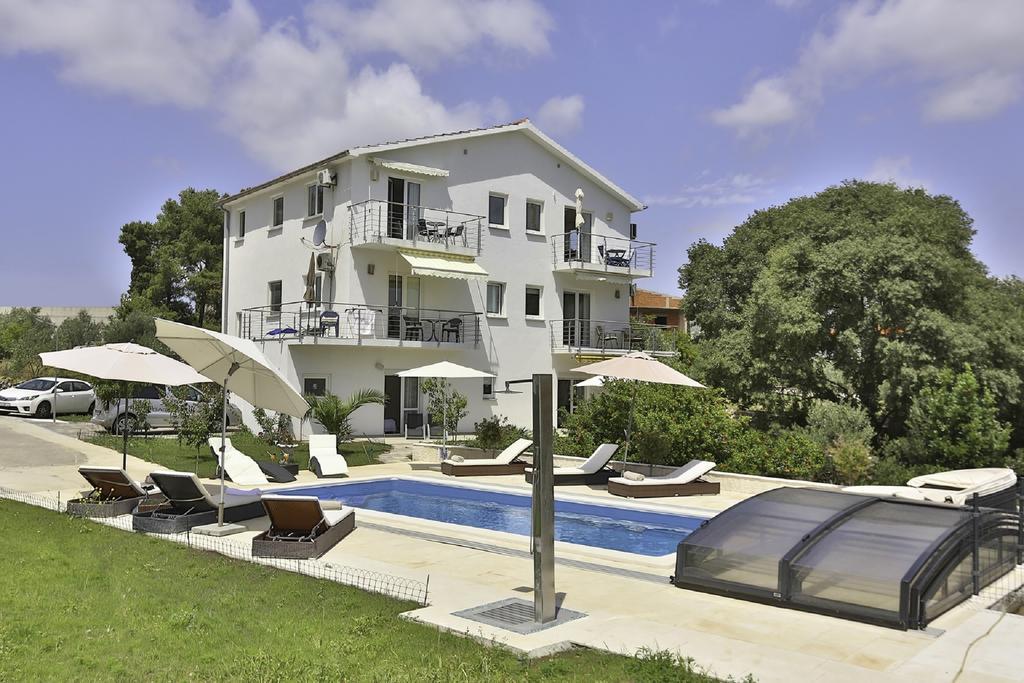 Villa Oleander Marina Exterior foto