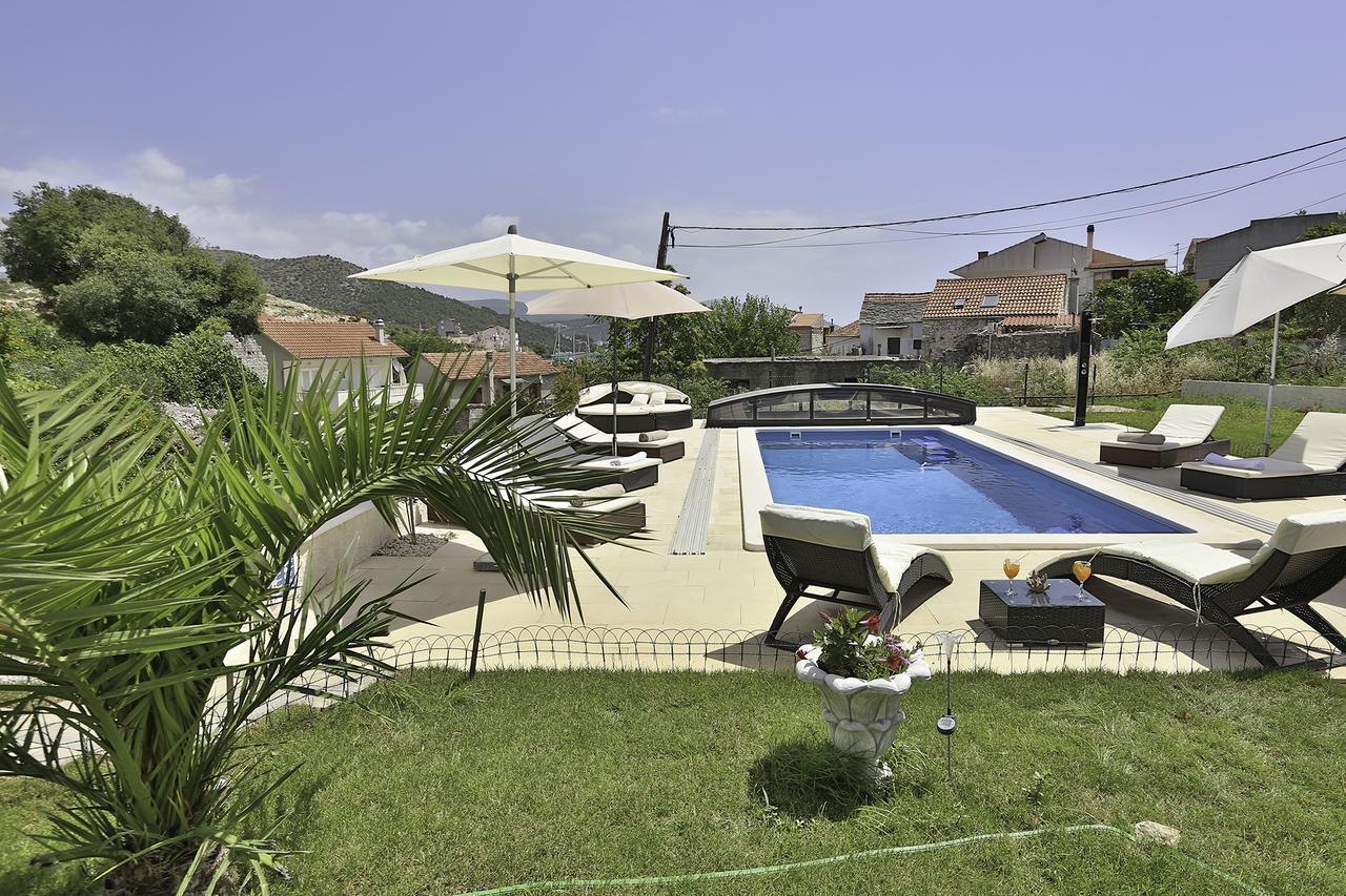Villa Oleander Marina Exterior foto